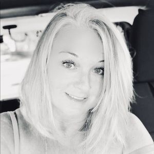Meet your Posher, Tina